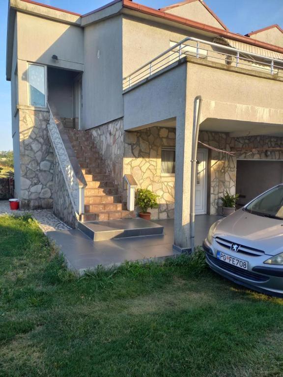 Traveler'S Rest - Near Podgorica Airport Hostel Mitrovici  Luaran gambar
