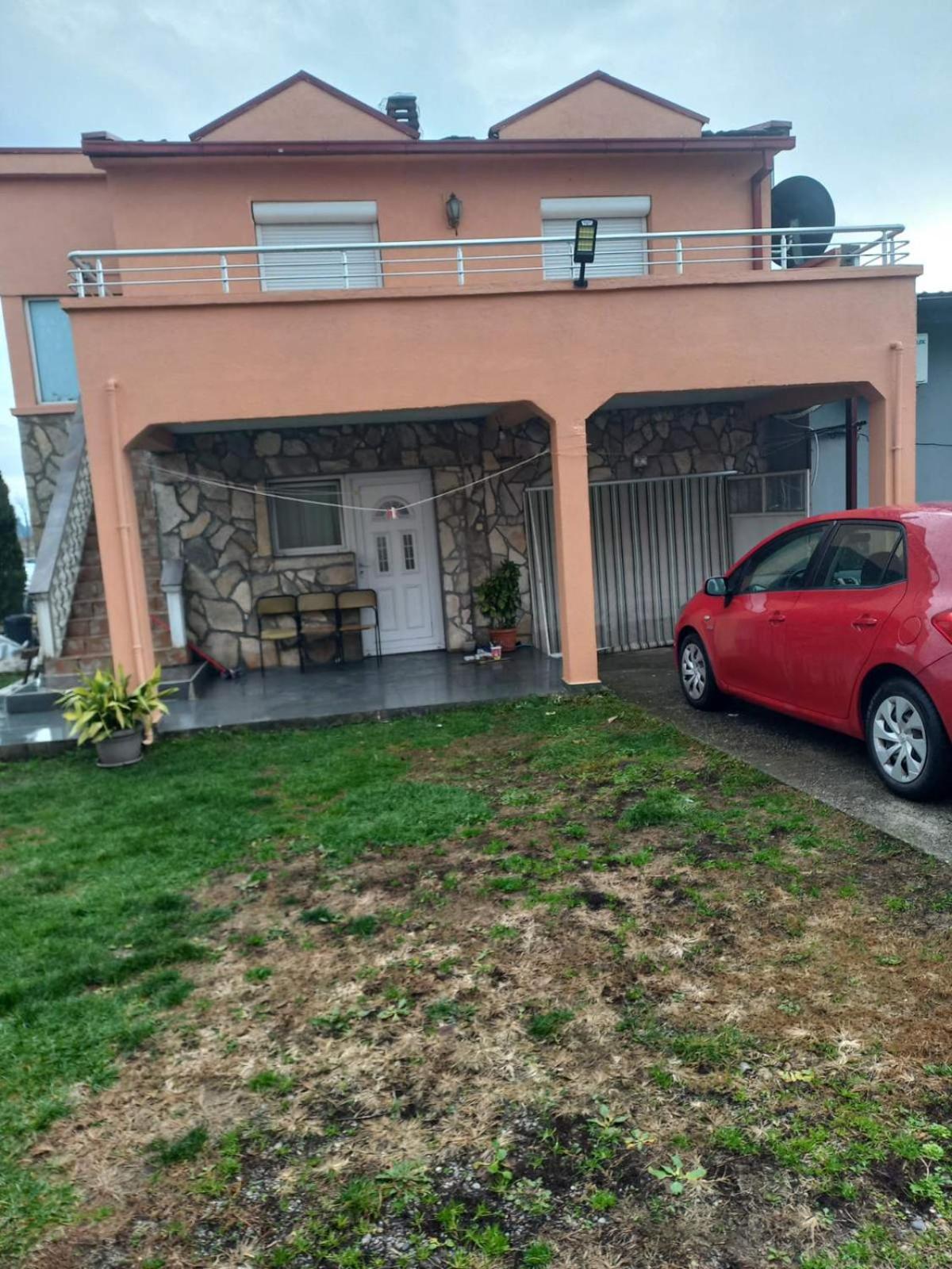 Traveler'S Rest - Near Podgorica Airport Hostel Mitrovici  Luaran gambar